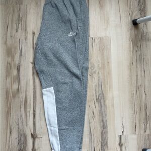 Nike Gray and White Sweatpants with Tapered Fit